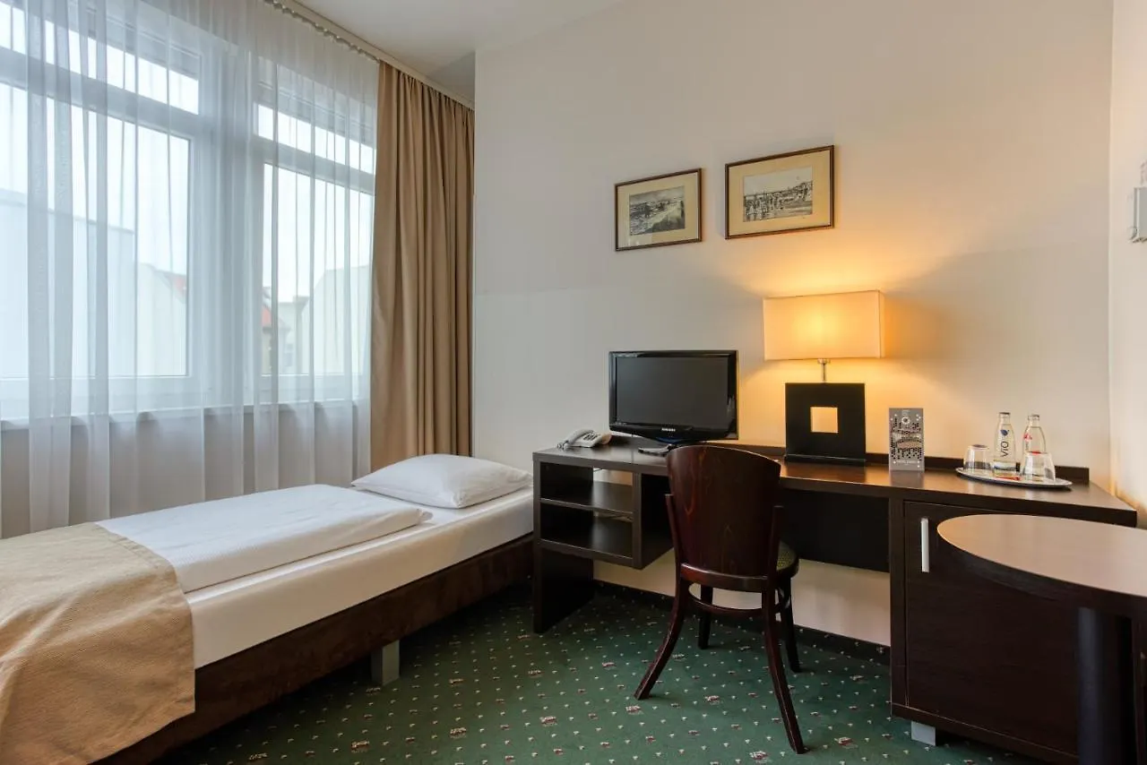 *** Ξενοδοχείο Titanic Comfort Kurfuerstendamm Βερολίνο Γερμανία