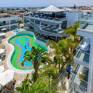 Hotell Tasia Maris Oasis ***