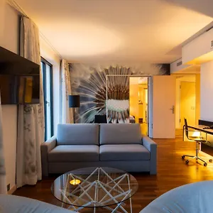 4* Ξενοδοχείο Scandic Potsdamer Platz