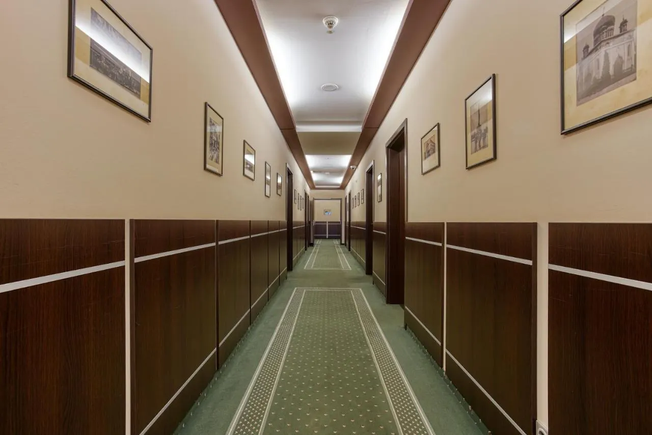 Titanic Comfort Kurfuerstendamm Berlin 3*,  Germany